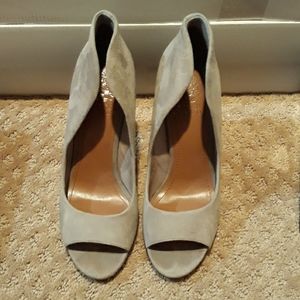 Women's heels